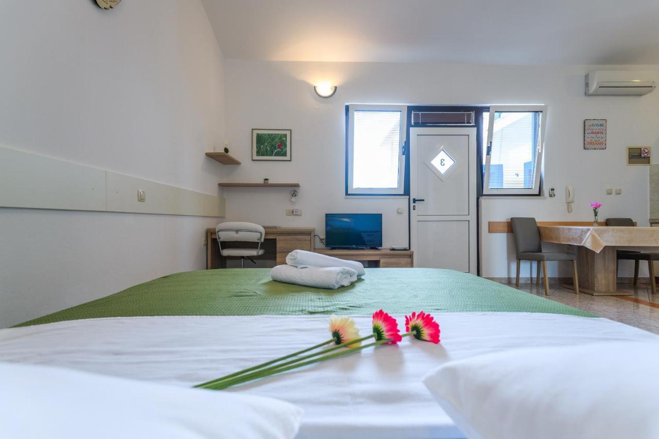 Apartmani Nena Zadar Ngoại thất bức ảnh