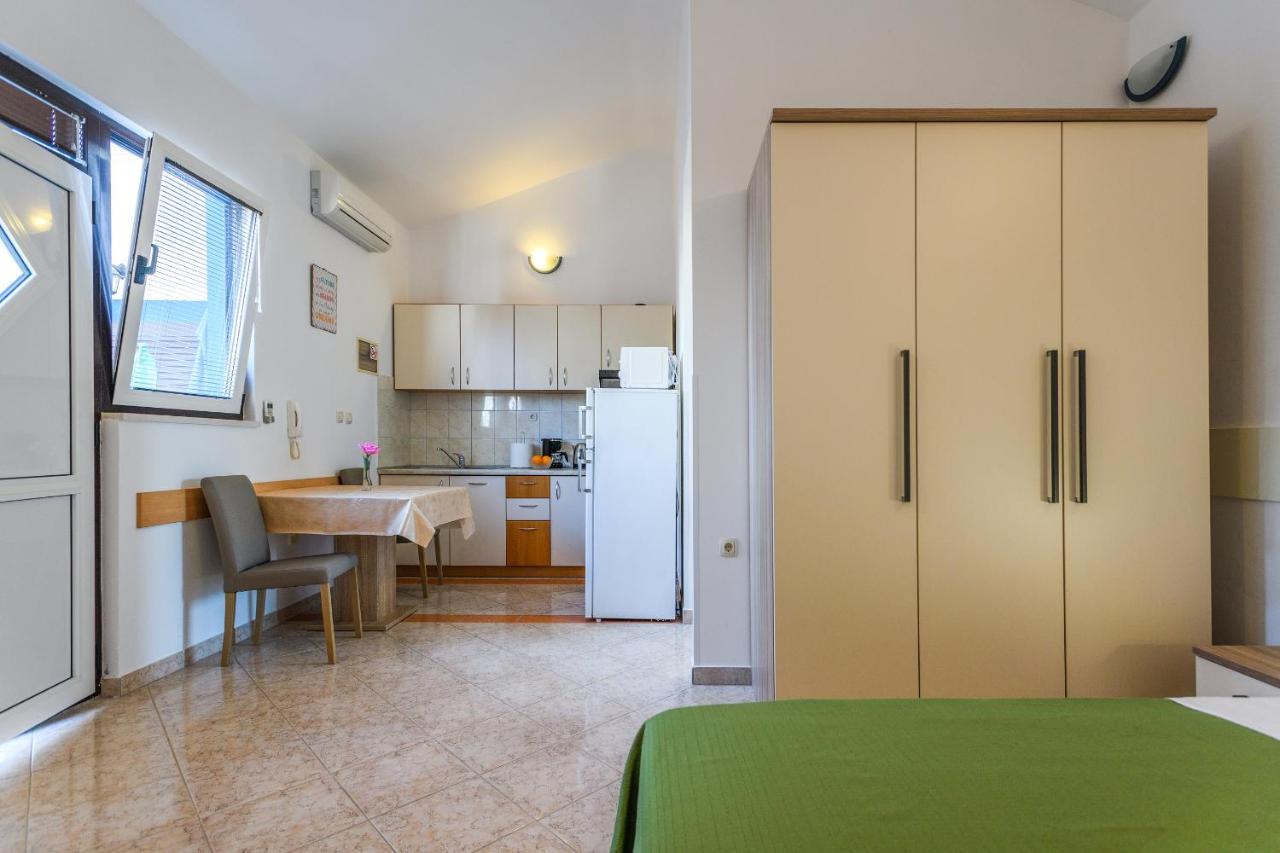 Apartmani Nena Zadar Ngoại thất bức ảnh